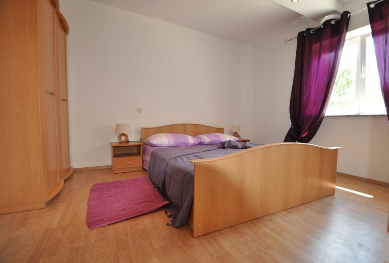 Apartment In Vrbnik/Insel Krk 36796 Exterior photo